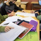 De nombreux élèves ont dû remettre le masque à l'école obligatoire.